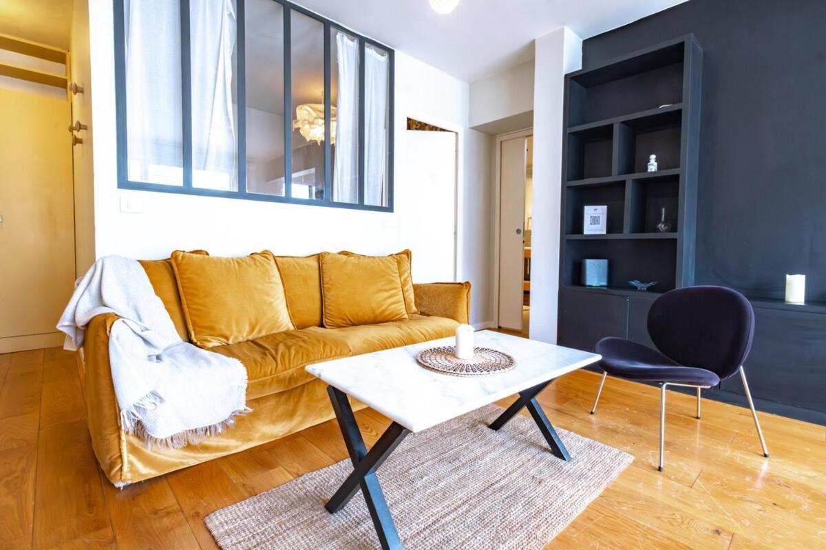 Appartement Invalides Avec Terrasse Paris Exterior foto